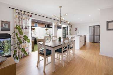 9 Lakeview Quay_2