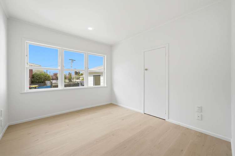 12 Malcolm Place Mangere East_8