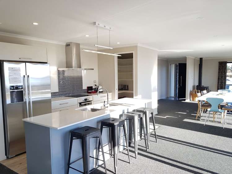 19 Mistake Drive Lake Tekapo_12