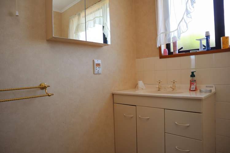 69 Shakespeare Street Greymouth_19