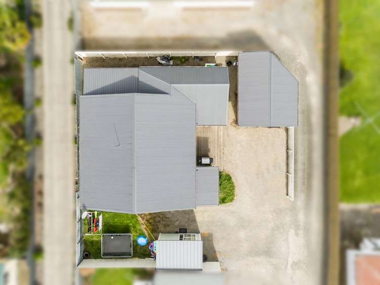 812 Oliphant Road Raureka_9