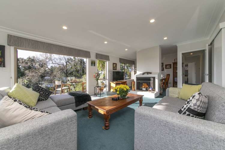 13a Scotstoun Place Glen Eden_6