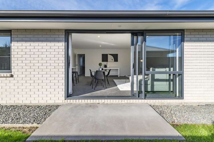 31 Tobollie Drive Rolleston_22