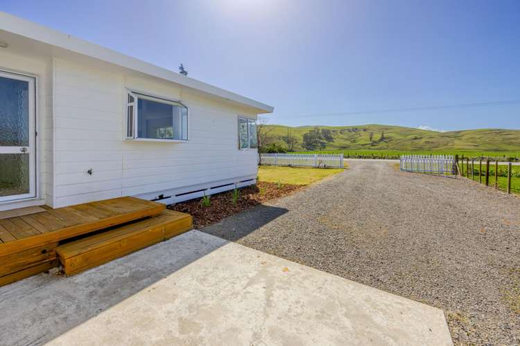 12 Beach Road Porangahau_12
