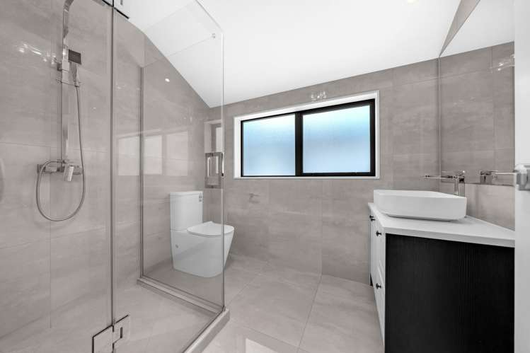 25 Carrygawley Road Flat Bush_16