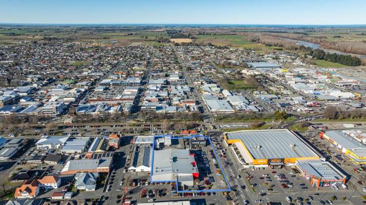 141 West Street & 55 Moore Street Ashburton_1