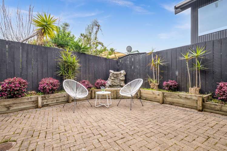 2/13 Fratley Avenue Farm Cove_22