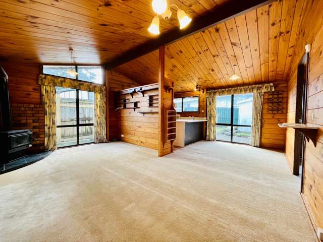 6 Chantal Place Red Hill_2