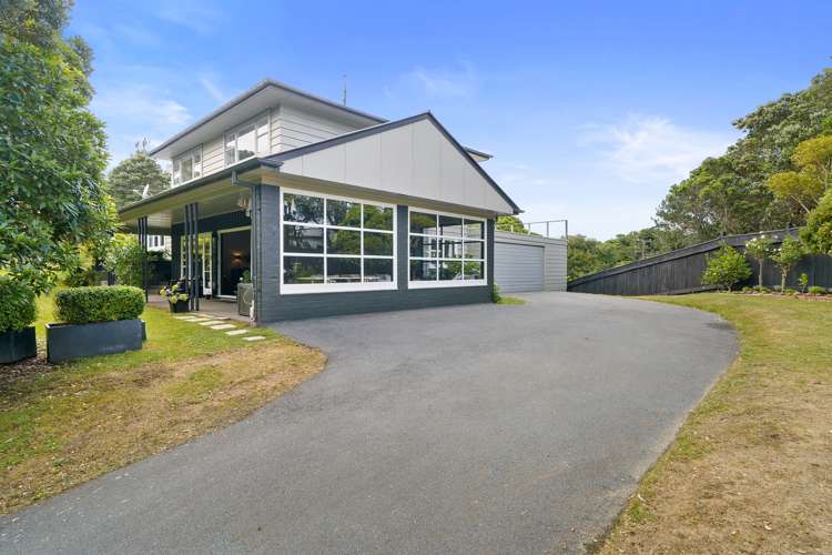 1 Te Ahi-Parera Place Korokoro_17