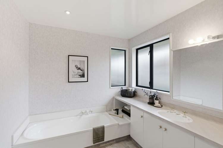 12 Hatfield Place Avonhead_27