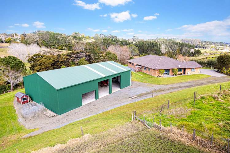 71 Potter Road Dairy Flat_24