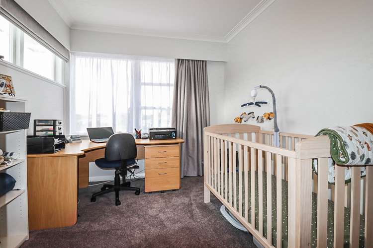 43 Guy Street Dannevirke_12