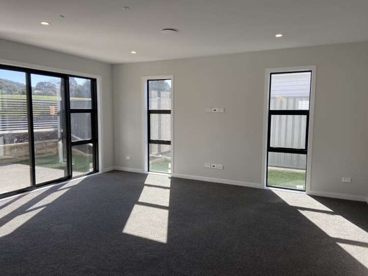 59 Karearea Avenue Porirua_8