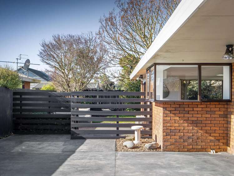 2/4 Banks Street Templeton_9