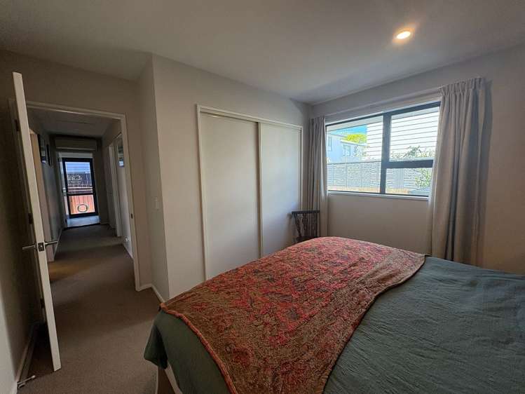 10B Geraldine Street Edgeware_5