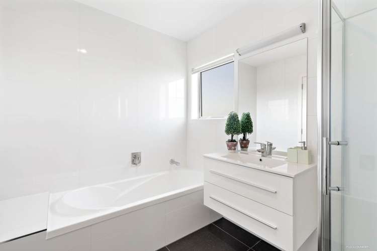 69a Sandspit Road Cockle Bay_15