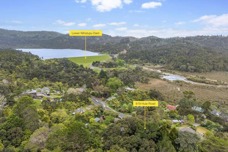 619 Huia Road Parau_22