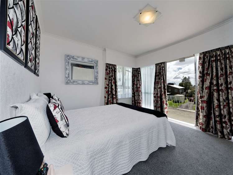 4 Spence Road Henderson_13