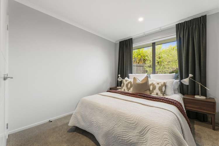 3 Ellesmere Close Pyes Pa_16