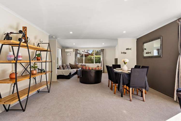 11 Ritchie Crescent Takanini_2