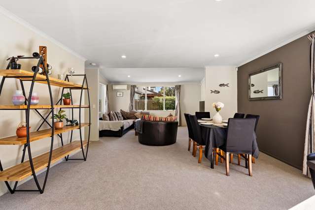 11 Ritchie Crescent Takanini_2