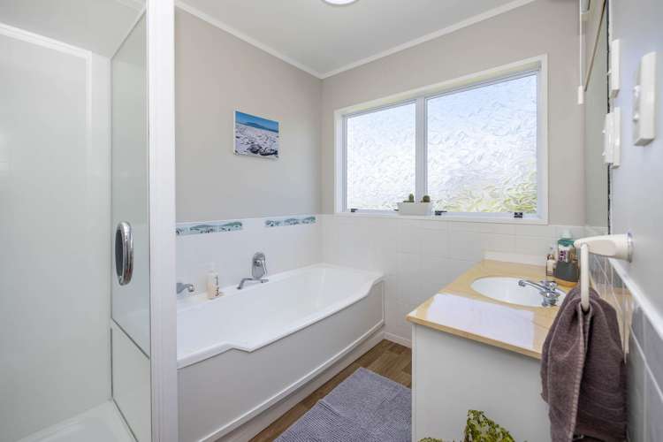 255 Hetherington Road Huntly_30