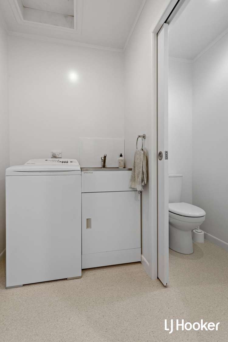 64 Beach Road Waihi Beach_15