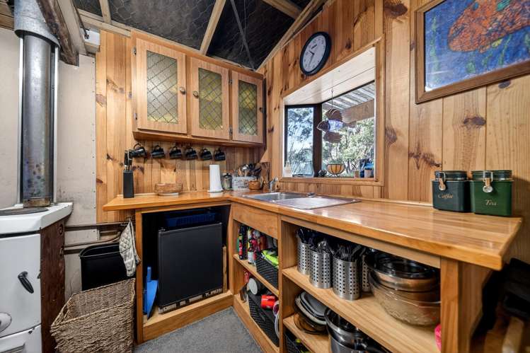 1598 Pack Spur Road Mataikona_7