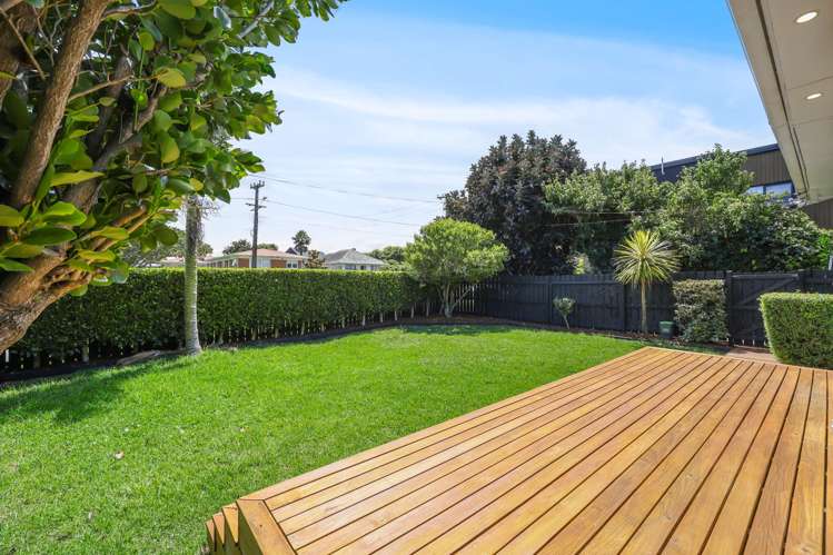 44 Wellesley Road Mangere Bridge_15