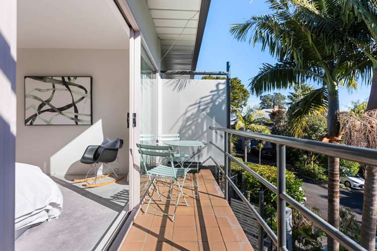 9/6 Sarsfield Street Herne Bay_11