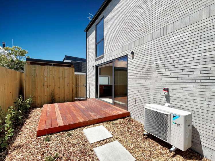 1/96 Colombo St Beckenham_15