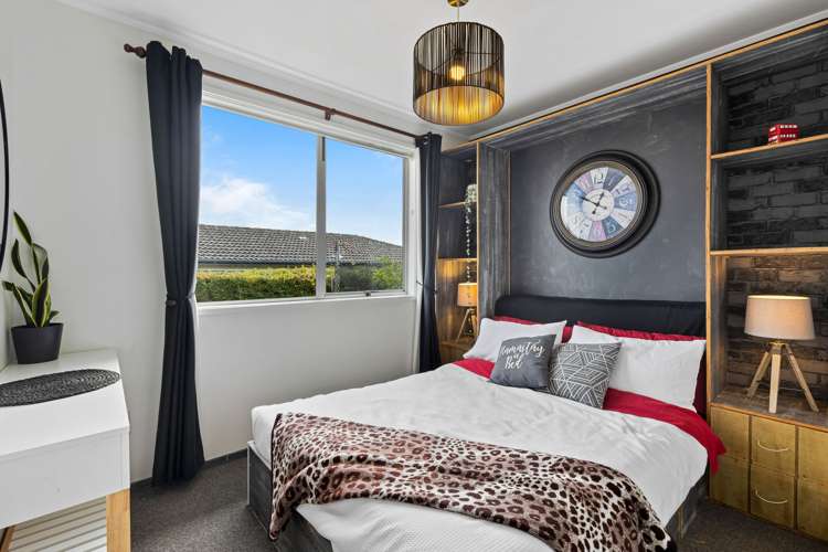 2/57 Solar Road Glen Eden_14