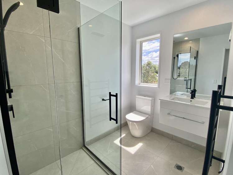 7/408a Barrington Street 10222_7