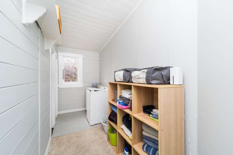 13 Karaka Street Tokomaru_18