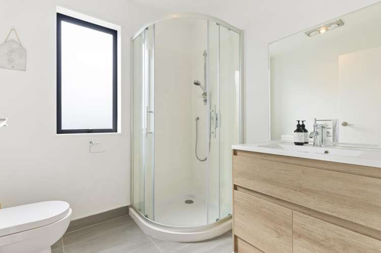 6 Kaman Seasprite Road Hobsonville_9