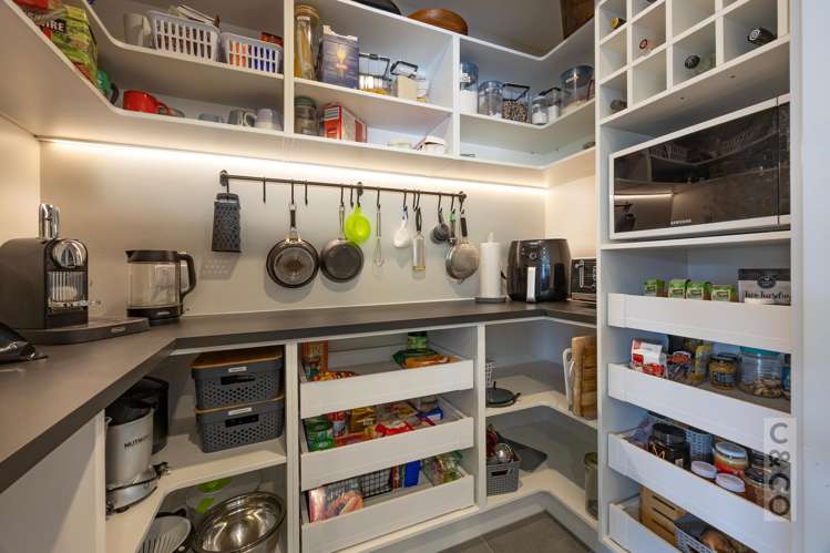 28 Leebank Crescent Riverhead_11