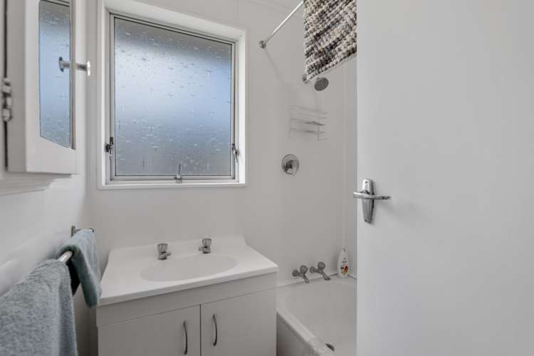 146 Portia Street Stratford_10