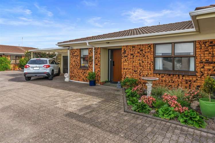 32a Holland Street Glenholme_17