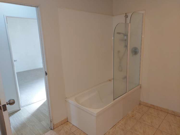 1a/18 Wakefield Street Auckland Central_10