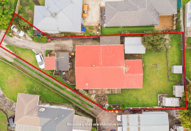 8 Dreadon Road Manurewa_1