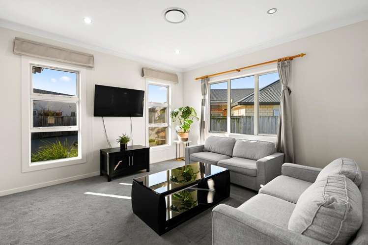 27 Teatree Close Huntington_8