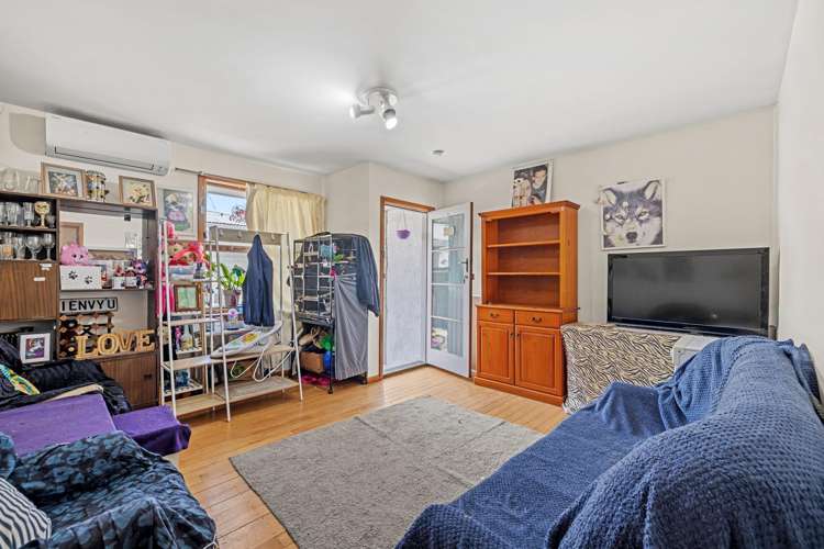 3/10A Straven Road Riccarton_3