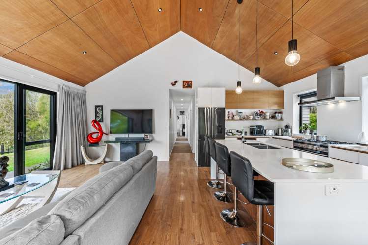 685 Inland Road Helensville_6