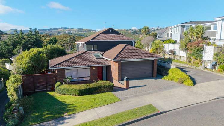 12 Longmont Terrace Churton Park_23