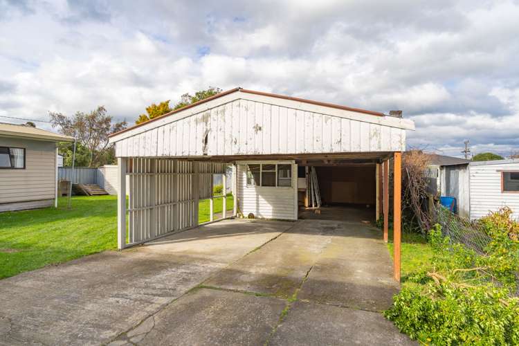 6 Tait Crescent Featherston_16