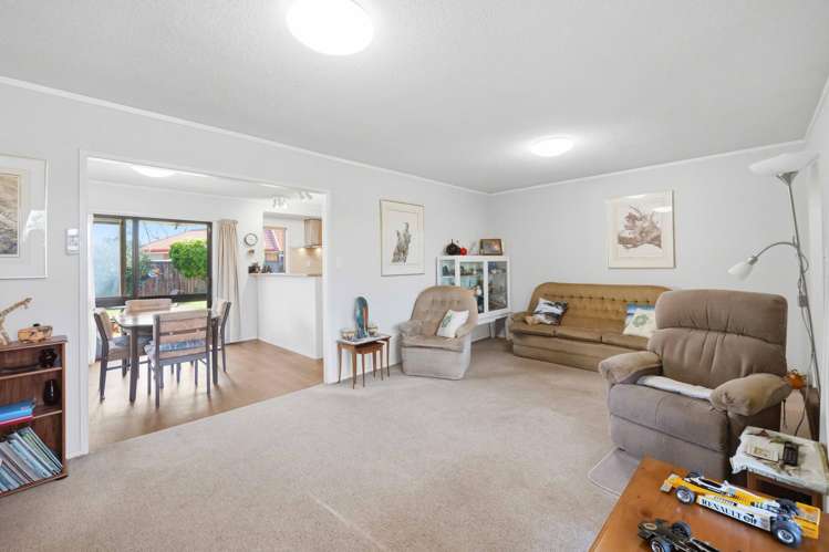 28 Evanda Crescent_2