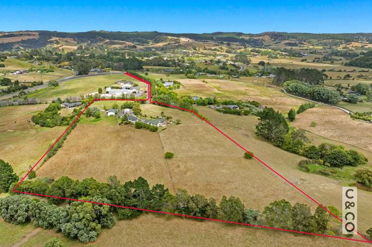 1224 State Highway 16 Waimauku_64