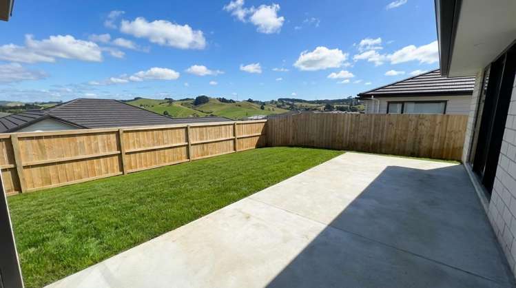14 Paul Way Pokeno_10
