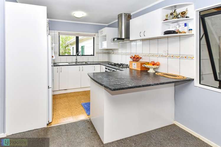 48 Maplesden Drive Clendon Park_3