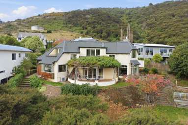 8 Ribbonwood Close_1